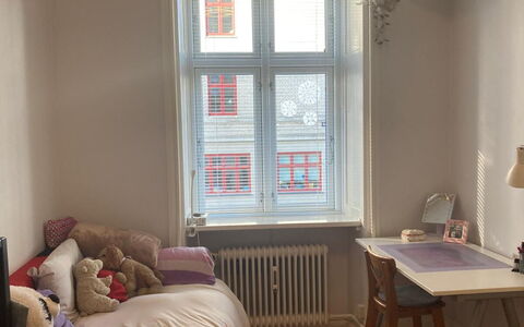 Østerbro - 3 Br - 5 People - Close Metro: soveværelse