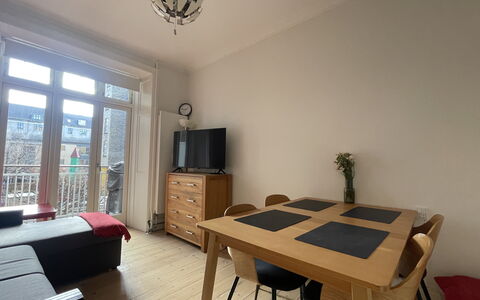 Østerbro - 3 Br - 5 People - Close Metro: Frokostlokale, Stue