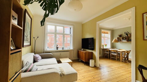 Nørrebro - 2 People - 1 Br - Close To Metro.: Frokostlokale, Stue