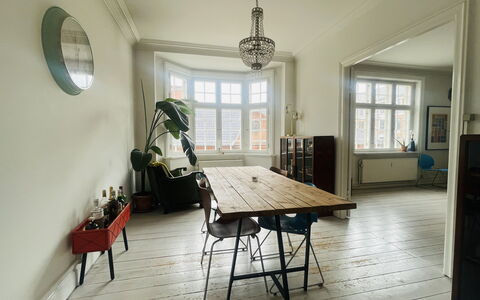 Vesterbro - 2 People - 1 Br - Close To Tivoli: Frokostlokale