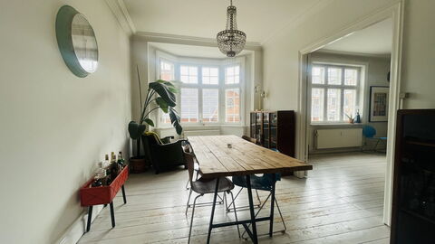 Vesterbro - 2 People - 1 Br - Close To Tivoli: Frokostlokale