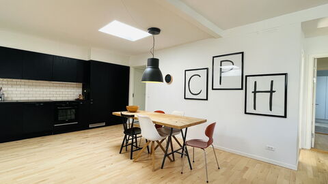 Center - 3 Br - 6 People - Close To Metro: Frokostlokale, Køkken