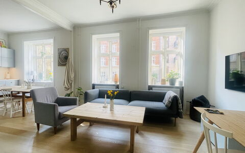 Frederiksberg - 2 Br - 4 People - Perfect For Fami: Frokostlokale, Stue