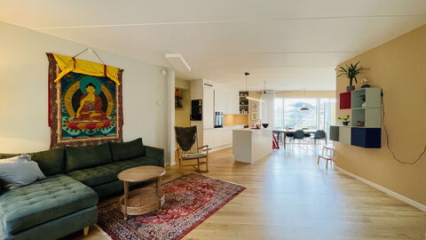 Carlsbergcity - 3br - 4 To 5 People - Family: Frokostlokale, Køkken, Stue