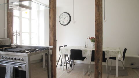 Fiolstræde - Family House On The Pedestrian Street: Frokostlokale, Køkken