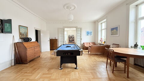 Close To Tivoli - 4 Br - 8 People - Huge Apartment: Andet værelse, Frokostlokale, Stue