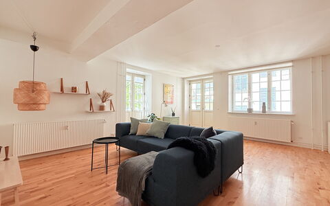 Inner City - 4br - 2 Bath - 7 People: Stue