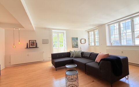 Inner City - 4br - 2 Bath - 6 People: Stue