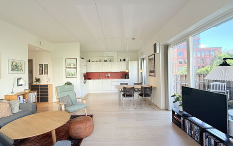 Frederiksberg Carlsberg City-2 Bedrooms: Frokostlokale, Køkken, Stue