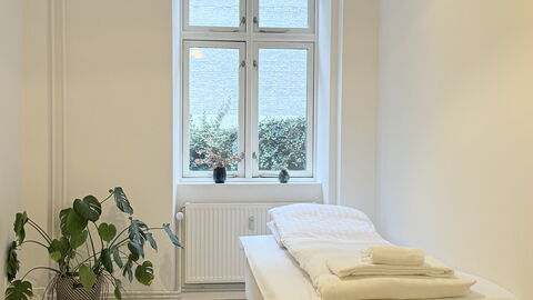 Center - 3 Br - 4 People - Close to Metro: soveværelse