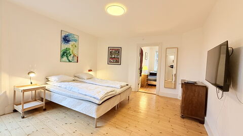 Cozy Area - Super Location - 2 Br: soveværelse