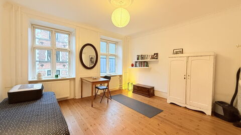 Cozy Area - Super Location - 2 Br: soveværelse