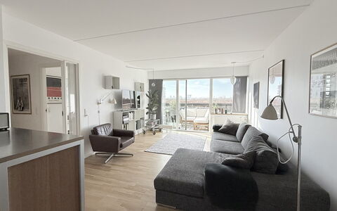 Close to Metro - 3 Br- 5 People: Stue