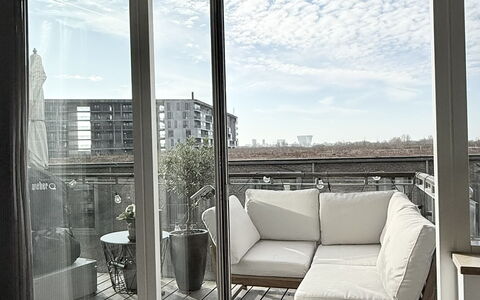 Close to Metro - 3 Br- 5 People: Altan / terrasse / gårdhave