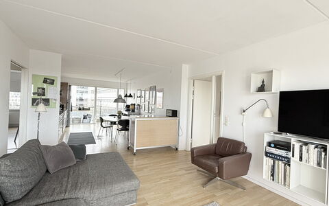 Close to Metro - 3 Br- 5 People: Stue