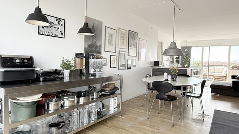 Close to Metro - 3 Br- 5 People: Køkken