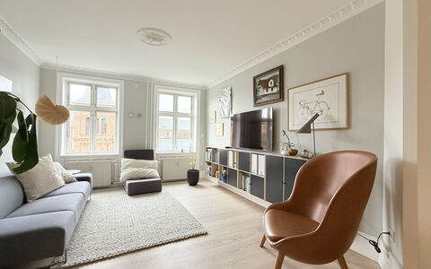Nørrebro - 4 People - 3 Br - Close to Metro: Stue