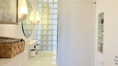 Nørrebro - 4 People - 3 Br - Close to Metro: Badeværelse