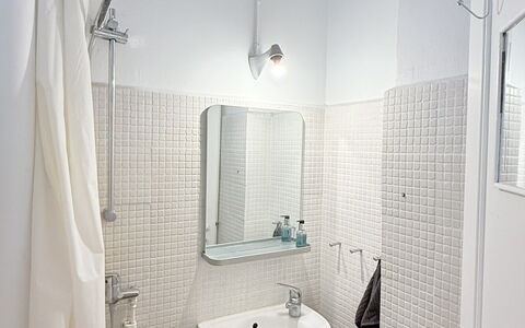 Nørrebro - Studio - 2 People - 2 Balcony: Badeværelse