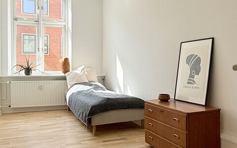 Center - 3 Br - 4 People - Close to Metro: soveværelse