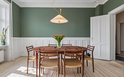 Nørrebro - 2 Br - 4 People - Metro: Frokostlokale