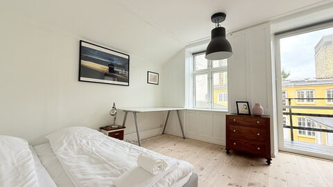 Frederiksberg - 6 Persons - 3Br - Close to Metro: soveværelse