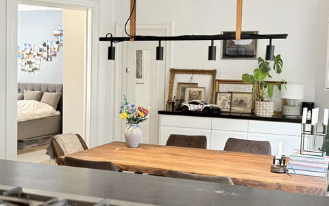Østerbro - Close to Metro - 2 Br - 4 People: Frokostlokale
