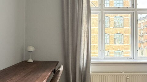 Østerbro - Close to Metro - 2 Br - 4 People: soveværelse