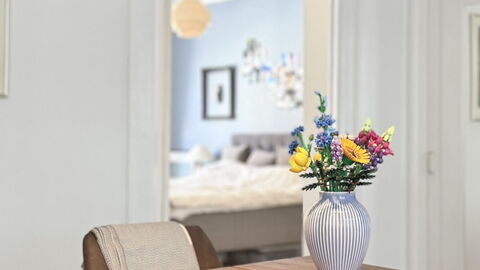 Østerbro - Close to Metro - 2 Br - 4 People: Frokostlokale