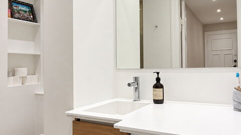 Islands Brygge - Bright Apartment - Water - 2 Br: Badeværelse