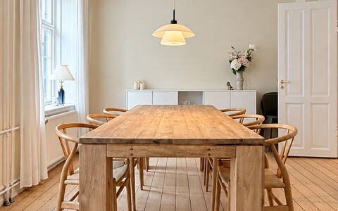 Nørrebro - 4 People - 2 Br - Close to Lakes: Frokostlokale