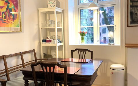 Center - Close To Everything - Close To The King: Frokostlokale, Køkken