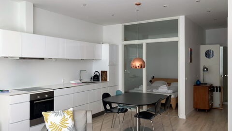 Købmagergade - Copenhagen Downtown: Frokostlokale, Køkken, Stue