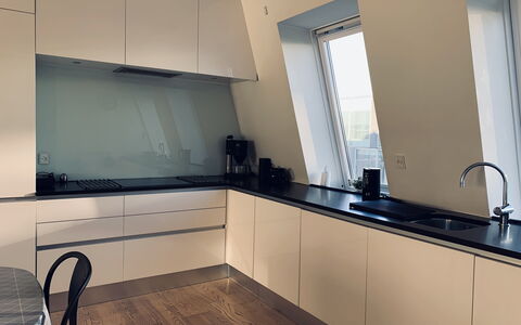 Islands Brygge - Close To Water: Frokostlokale, Køkken, Stue